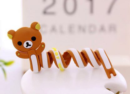Làm dây quấn khắc phục tình trạng chó mèo cắn tai nghe